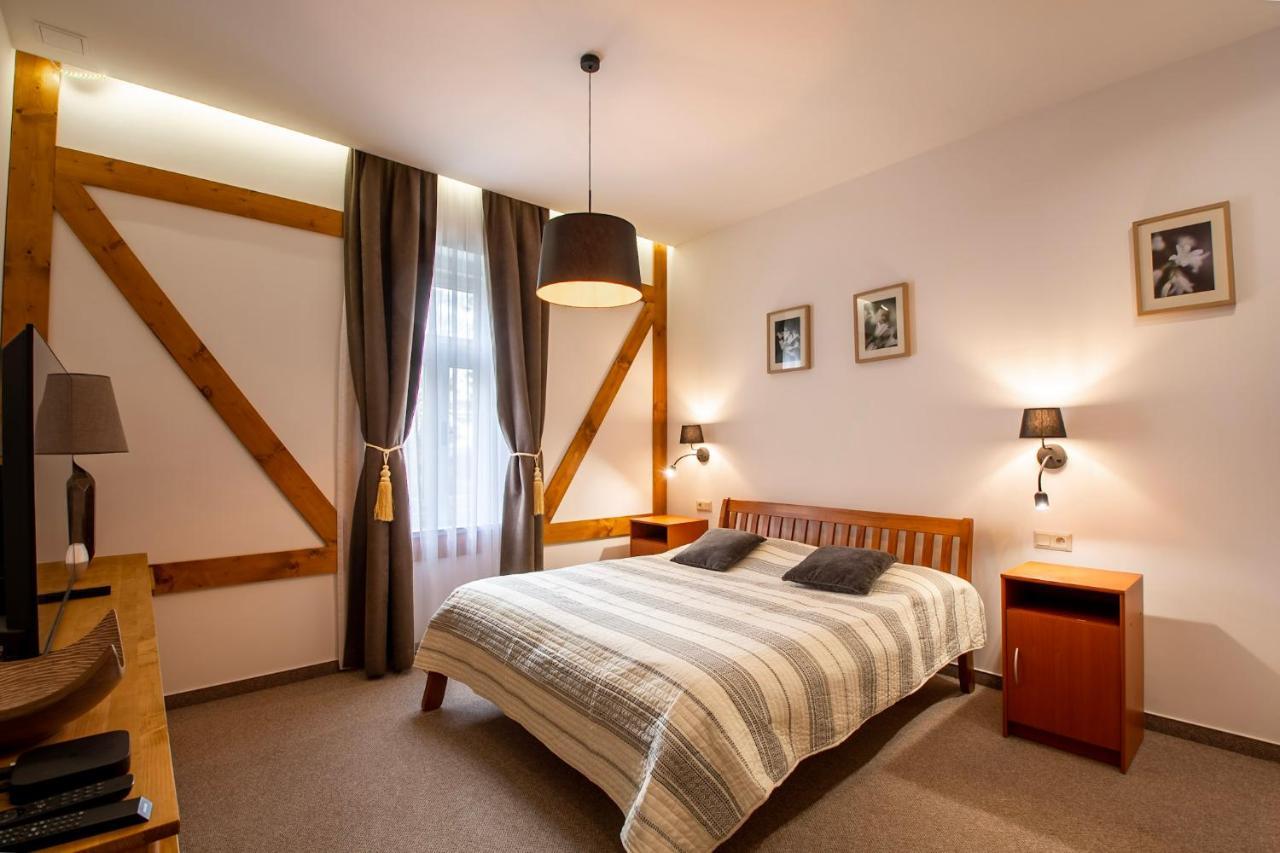 Vila Kollar Vysoké Tatry エクステリア 写真