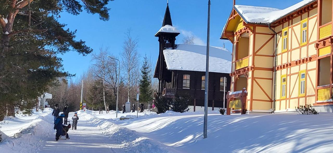 Vila Kollar Vysoké Tatry エクステリア 写真