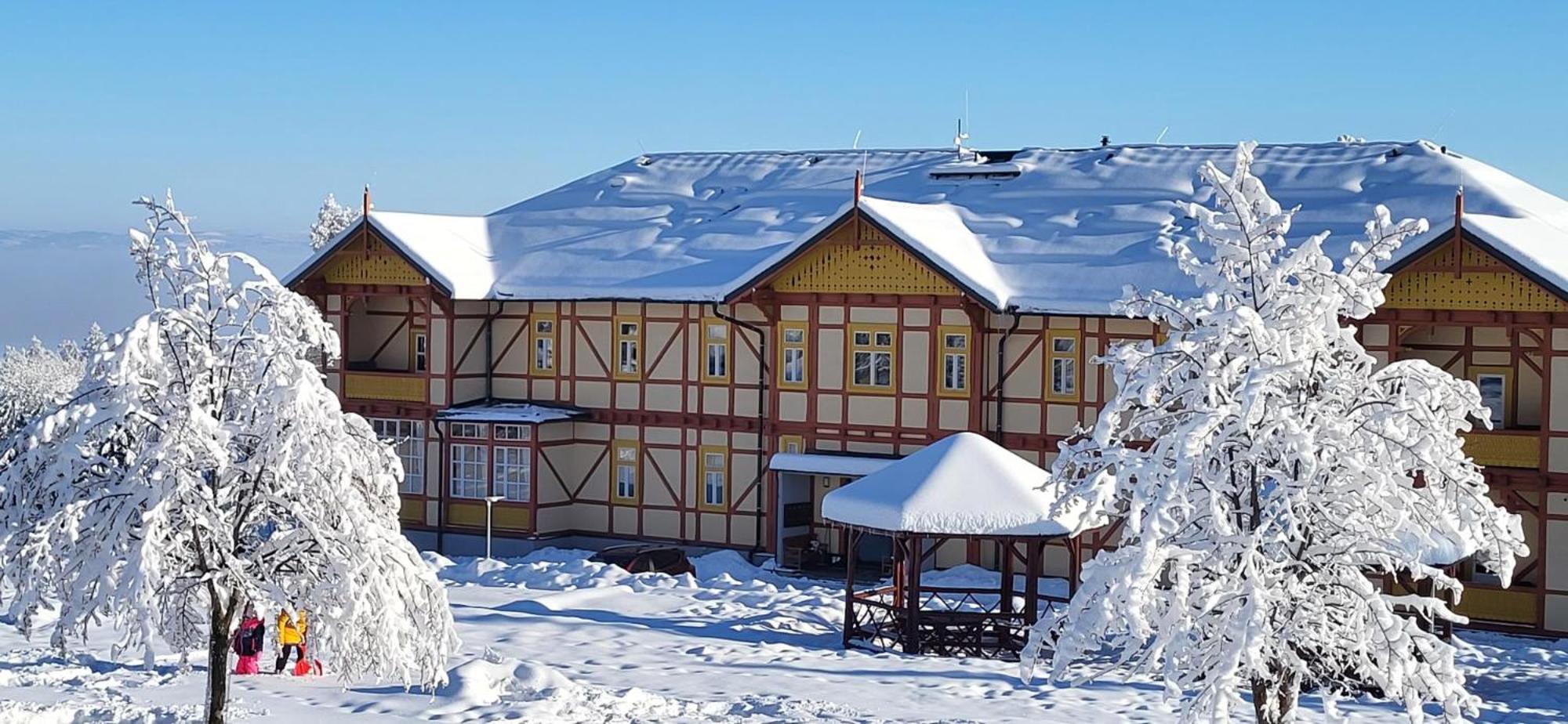 Vila Kollar Vysoké Tatry エクステリア 写真
